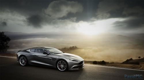 24---Si4q0nO---Aston-Martin-AM310-Vantage40bebb07f7bd680d.jpg