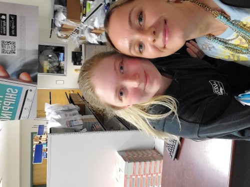 Lab-Photo-1-30Aug19fa290a5d438dad21.jpg