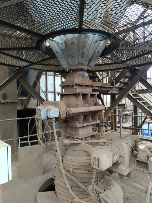 SILO-DE-PO-107adc8b2c4c8f743.jpg